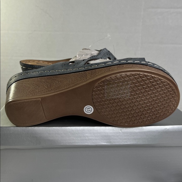 Good Choice April Pewter Chic Women's Gray Wedge Sandals Women’s Size 6.5 New - Picture 6 of 6